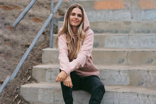 Style That Moves With You: Women’s Streetwear and Loungewear Designed for Real Life