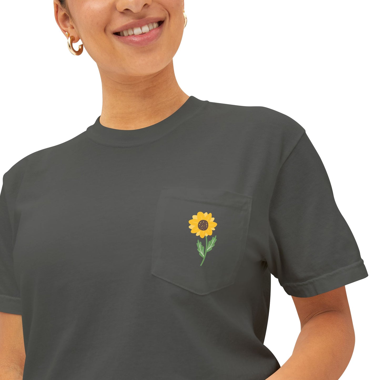 sunflower pocket tee